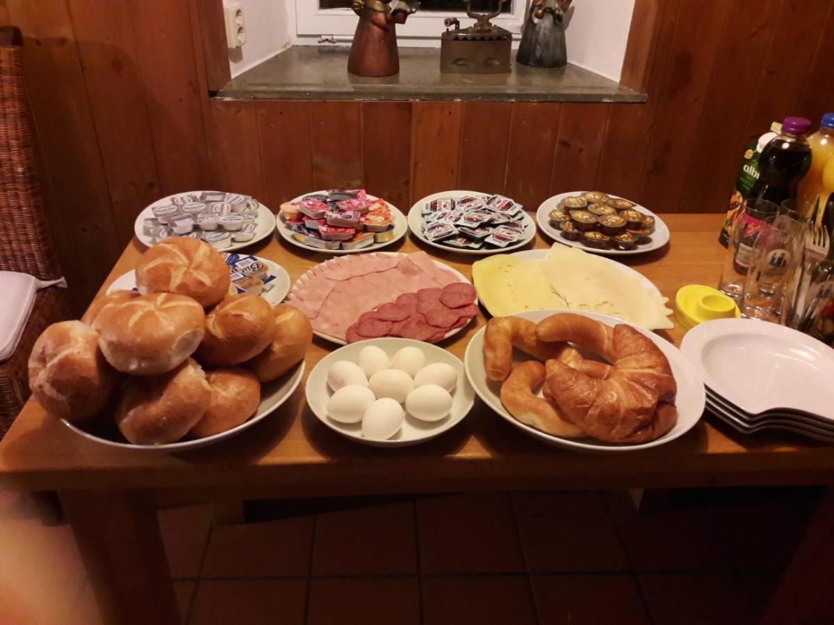 Pension Mois Wurz Buitenkant foto